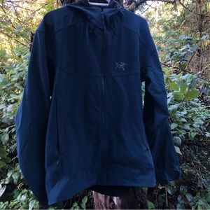 Arc’teryx men’s 2013 Epsilon hoody size XL